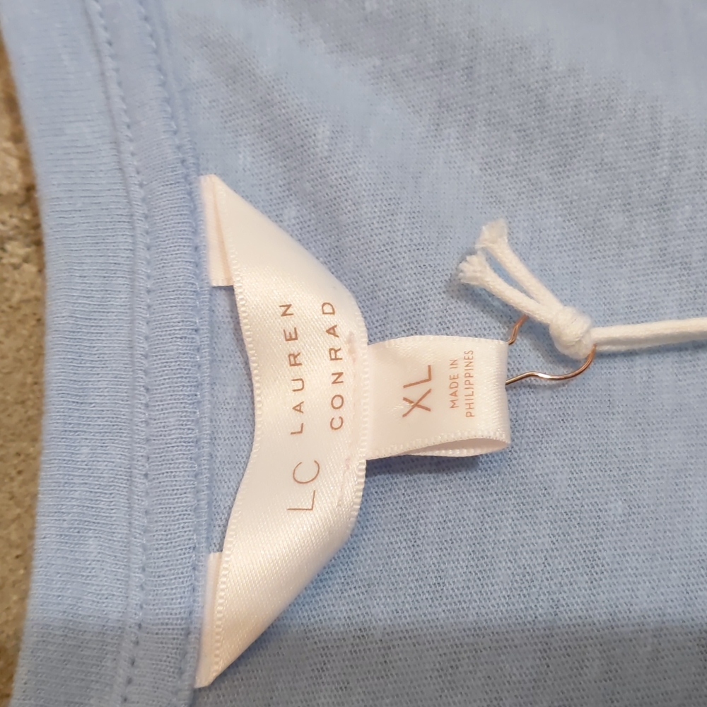 Lauren Conrad blue pride tee - Picture 3 of 8